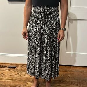 Like New Sézane Skirt